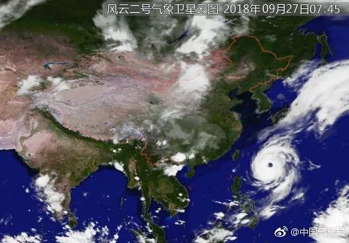 台风潭美袭击菲律宾造成20人死亡，灾难背后的科普反思与哀悼