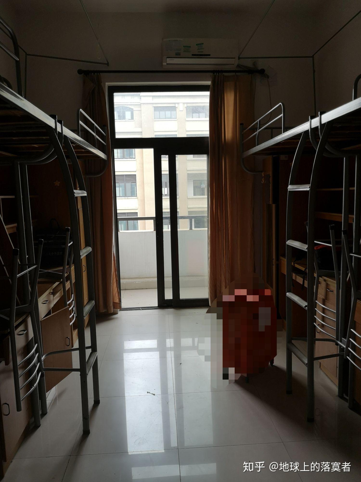 复旦大学宿舍最新实景展示，岁月中的温馨家园展示