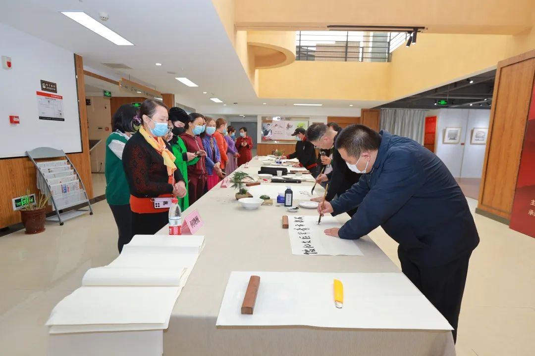 千百最新网站使用指南，教你如何轻松完成任务与学习技能