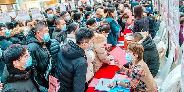 西安最新招聘会,西安最新招聘会，一场充满温情与陪伴的求职之旅