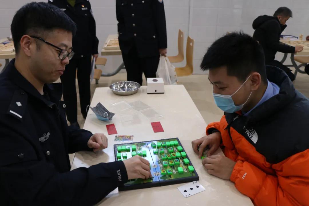 最新现金棋牌，友情与陪伴的奇妙日常体验游戏