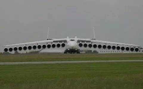 乌克兰大飞机最新动态与小巷中的航空梦工厂揭秘